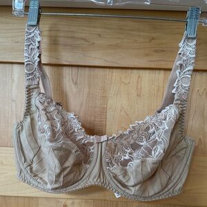 Prima Donna Lace Embellished Bra in Cream - Deauville Side Support